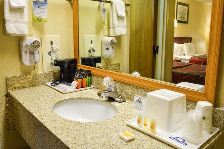 Bathroom sink