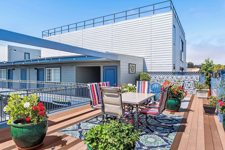 Rooftop terrace