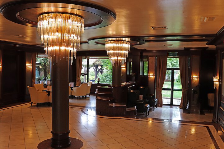 Lobby Entry