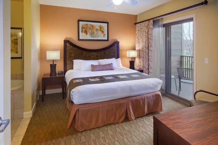Double King Bed 1 Bedroom (4 of 5)
