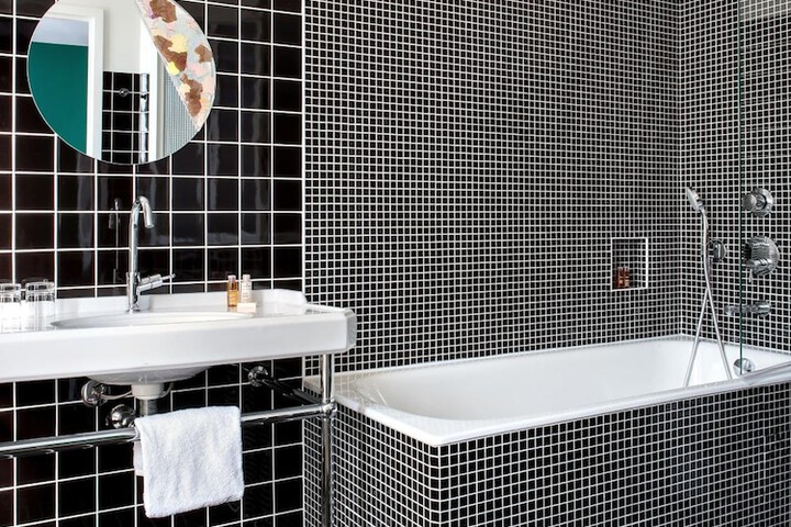 Bathroom Interior Photo