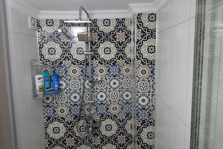 Room 80 of 125