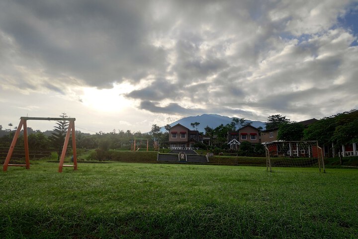 Degung Hillside