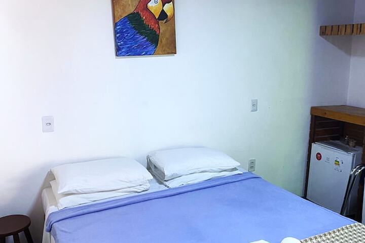 Room 27 of 99