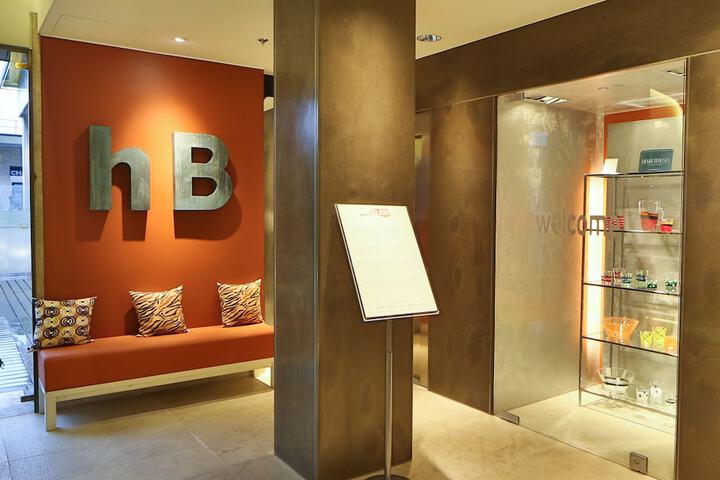 Entrance & Lobby