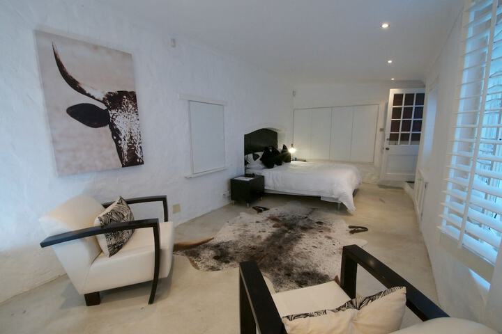 Room 26 of 119