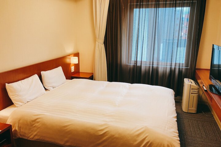 Room 6 of 78