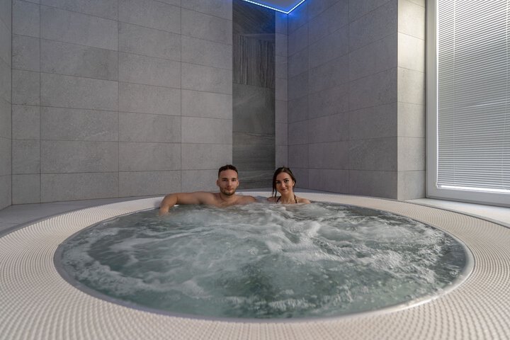 Spa 49 of 106