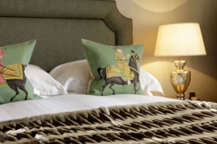 Room 32 of 141