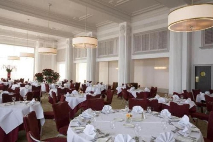 Ballroom/Hall 62 of 74