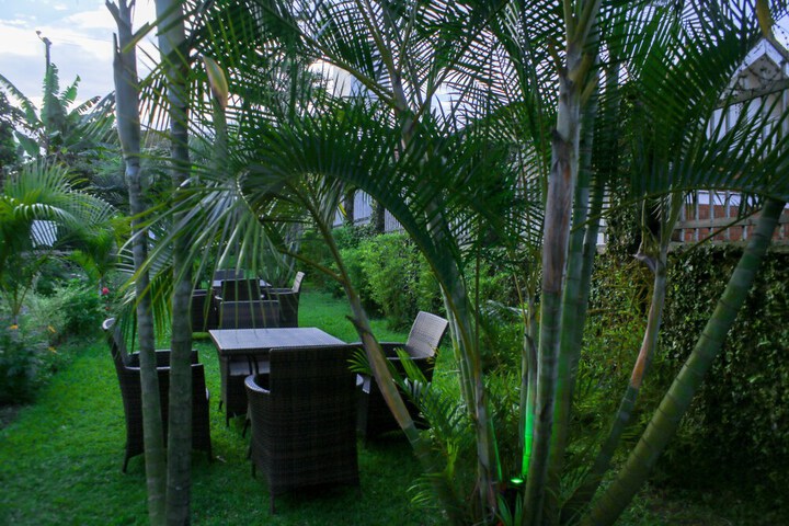 Hotel 65 of 72