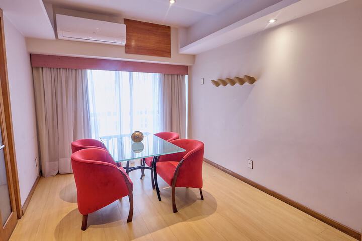 Room 13 of 145