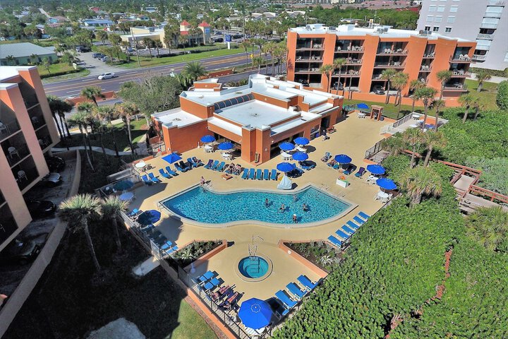 Pool Hotel