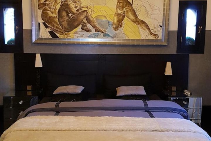 Room 17 of 59