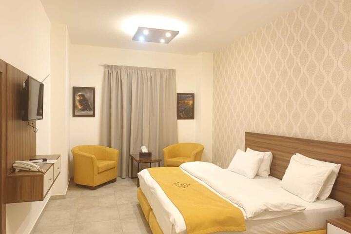 Room 7 of 29