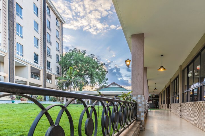 Three Steers Hotel