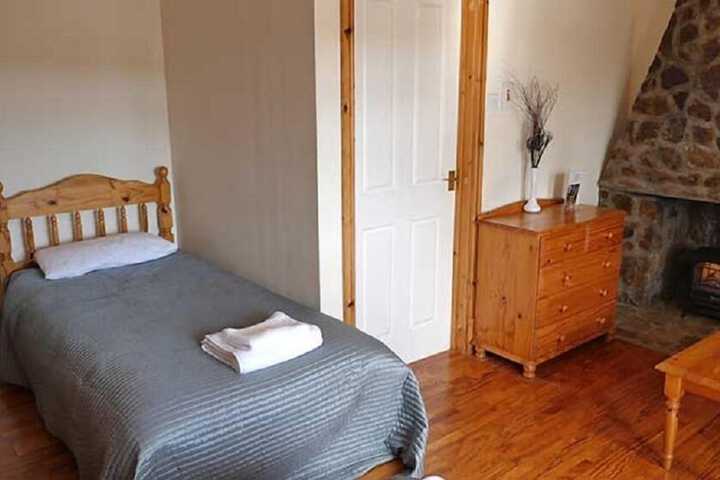 Room 16 of 35