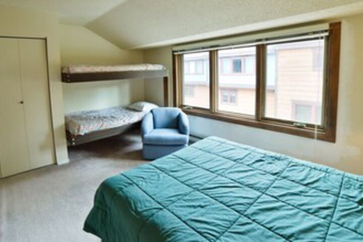 Room 122 of 129