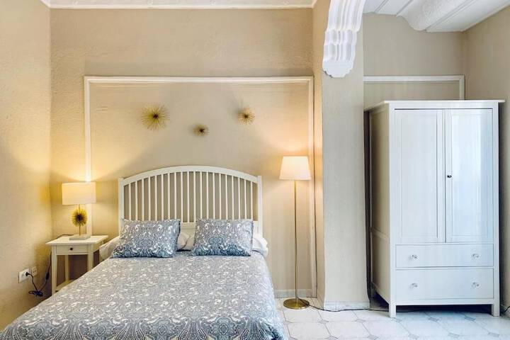 Room 12 of 45
