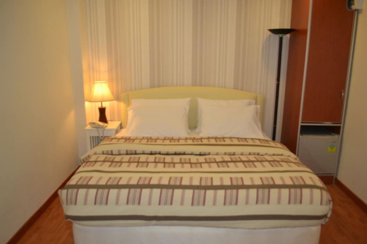 Room 14 of 26