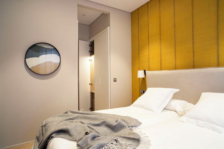Room 10 of 31