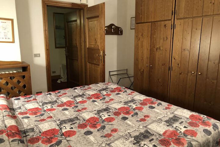 Room 21 of 72