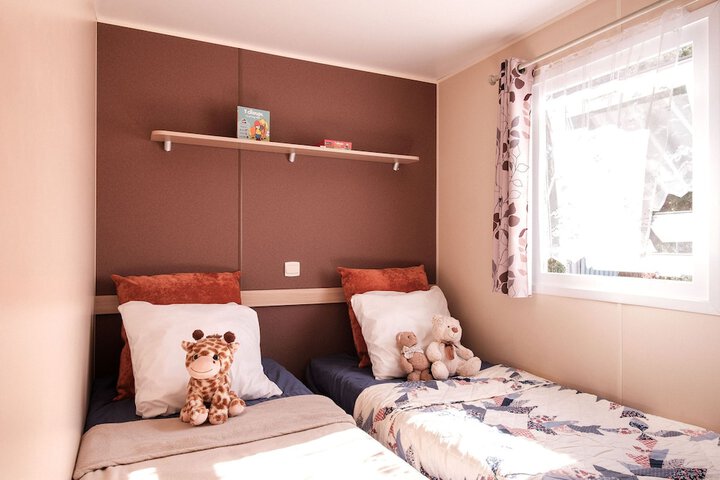 Room 5 of 54