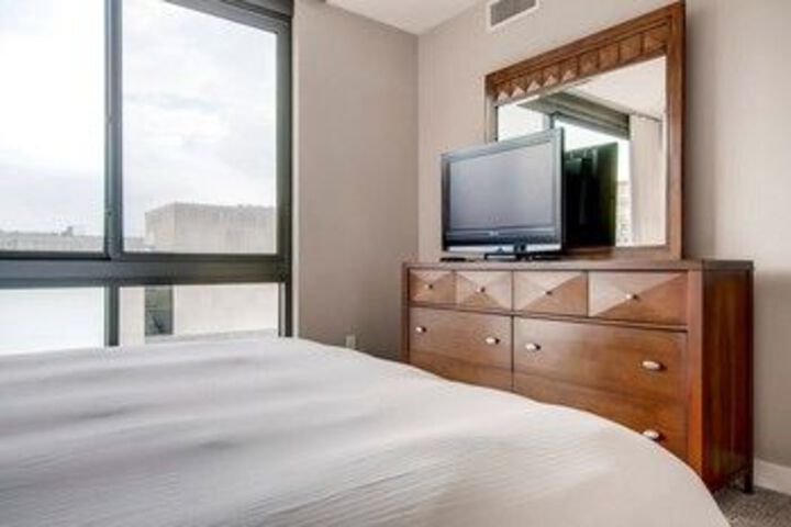 Room 16 of 43