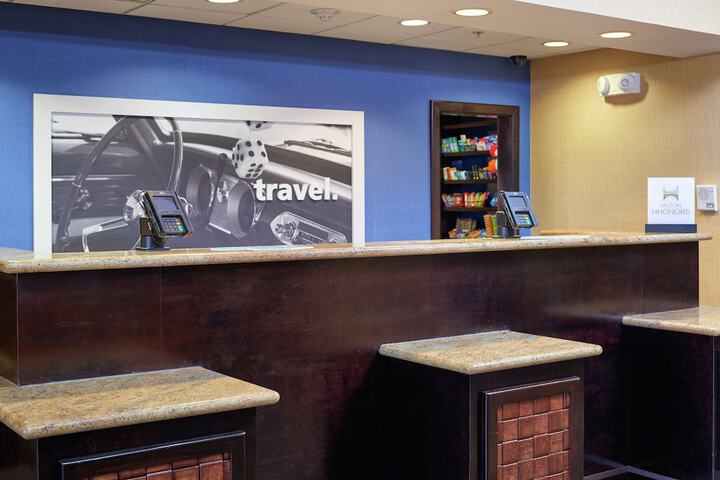 Entrance & Lobby