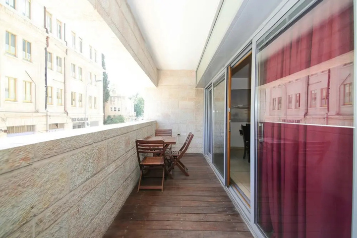 Terrace/Patio 8 of 32
