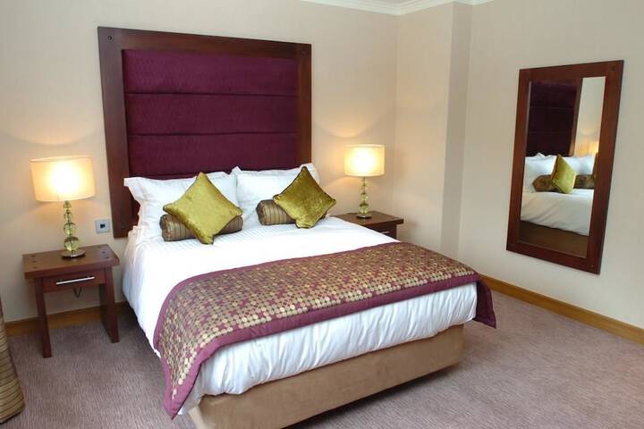 Room 5 of 44