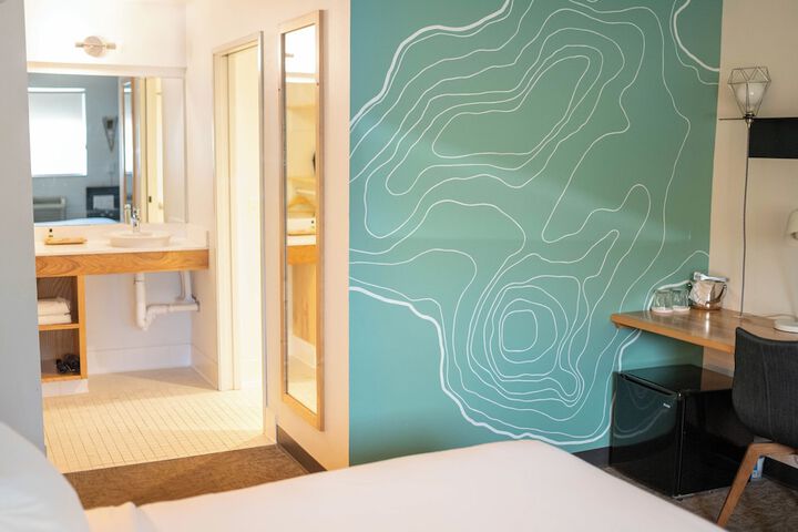 Room 40 of 84