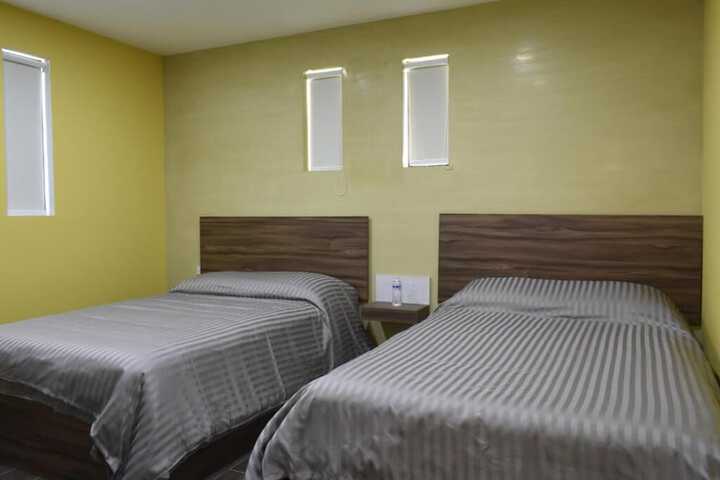 Room 35 of 158