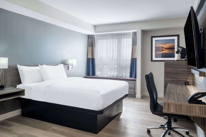 Room 16 of 31