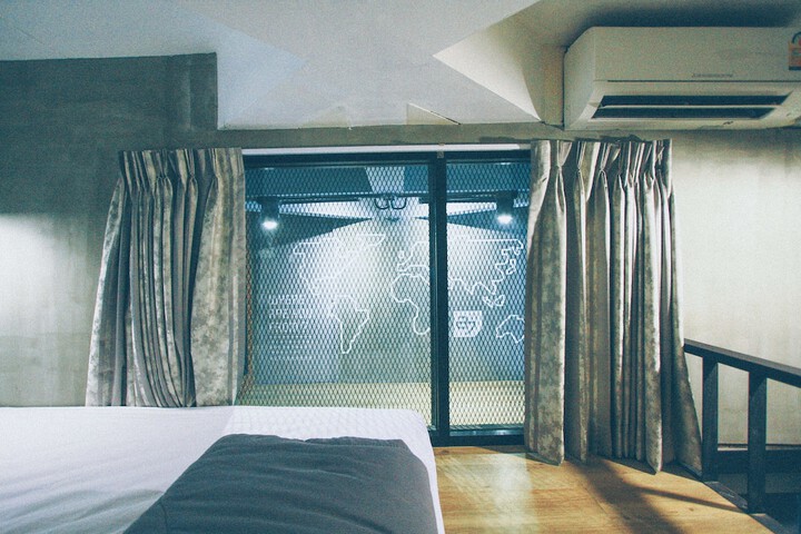 Room 26 of 60