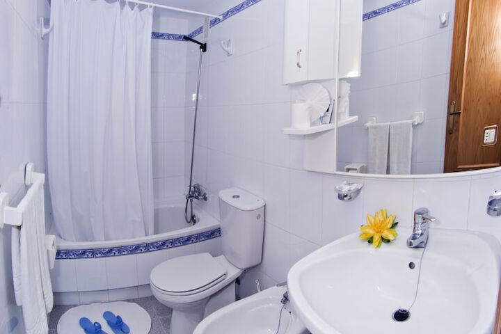 Bath Interior