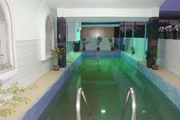 Photo 8