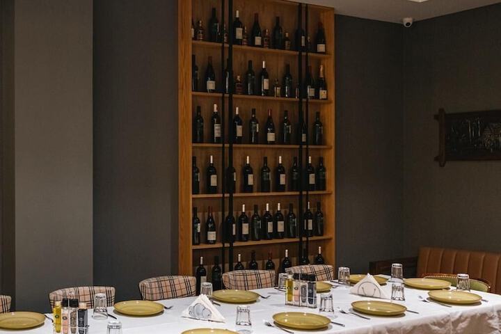 Dining 117 of 132
