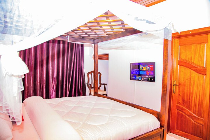 Room 4 of 29