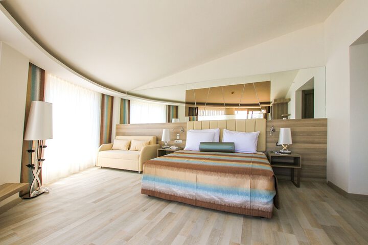 Room 5 of 57