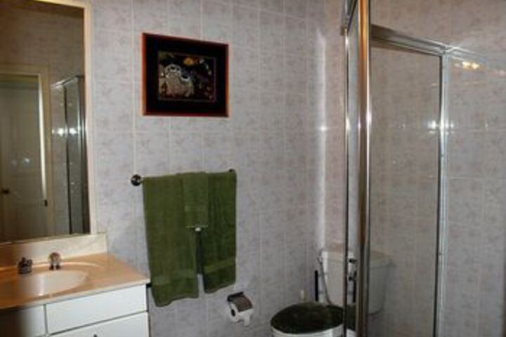Room 11 of 181