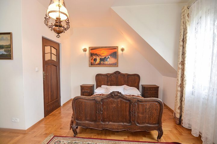 Room 29 of 165