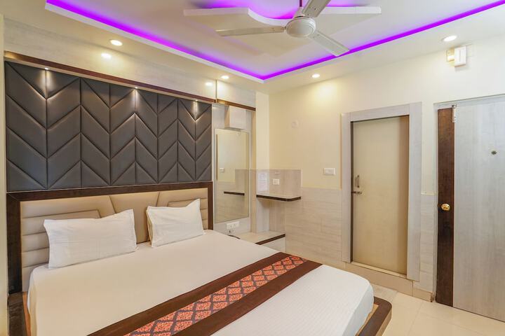 Room 20 of 63