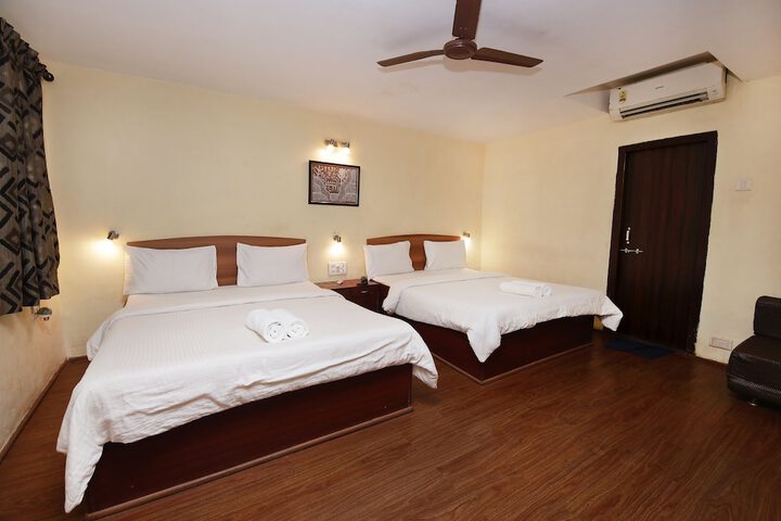 Room 7 of 34