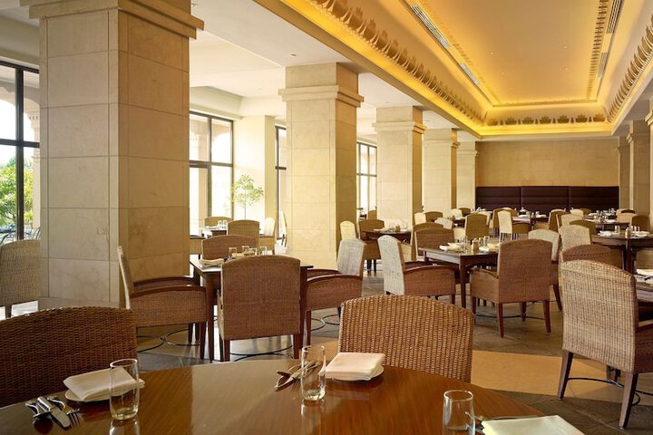 Dining 64 of 121