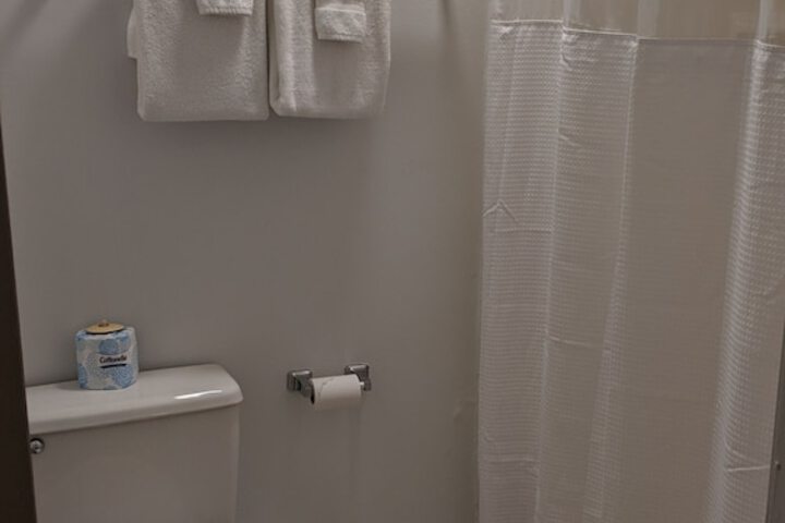 Room 25 of 36