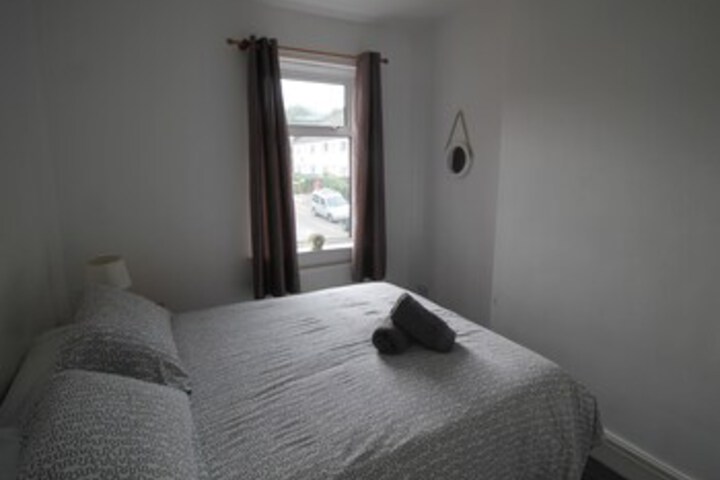 Room 33 of 54