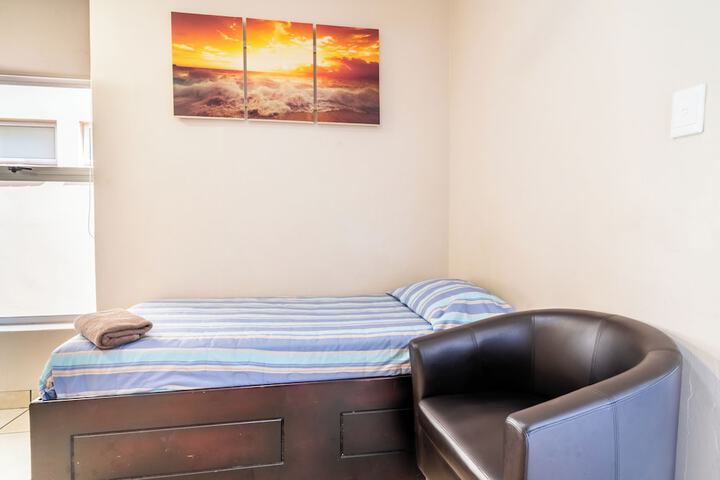 Room 38 of 223