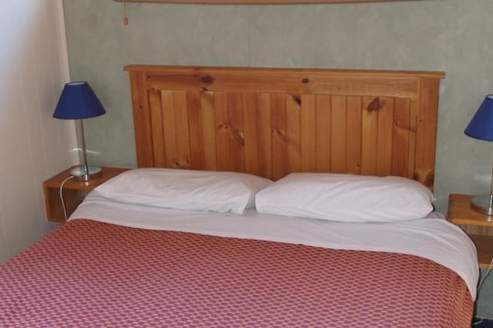 Room 5 of 21