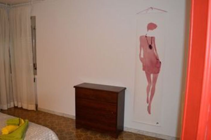 Room 15 of 24